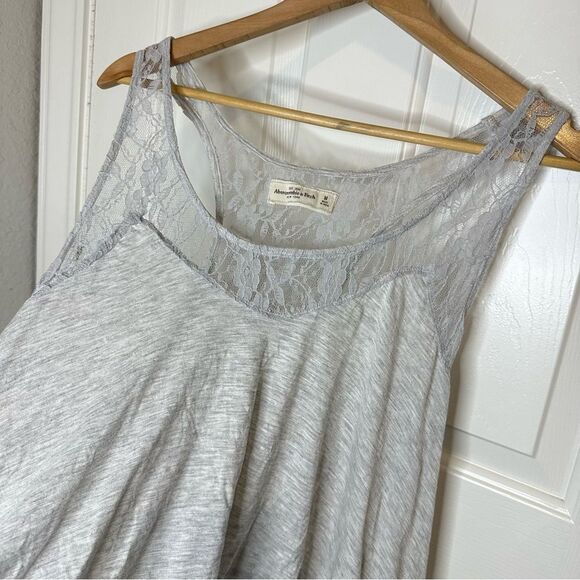 Y2K Abercrombie & Fitch Light Grey Babydoll Lace Racerback Tank Blouse Sz M Boho - Picture 2 of 7